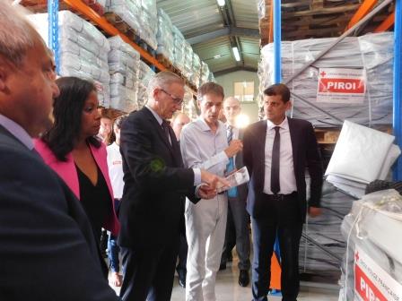 Mr André Vallini visits PIROI's warehouse